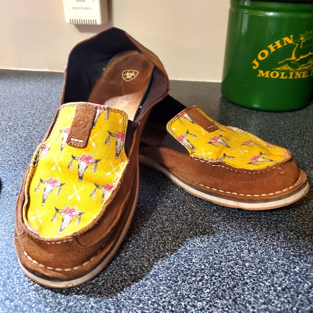 Ariat shoes